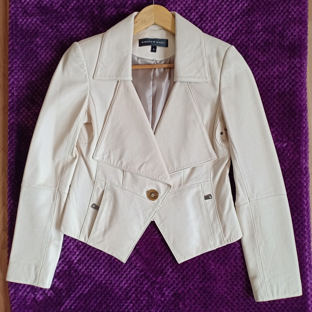 Andrew Marc Cropped Leather Coat/ Blazer
